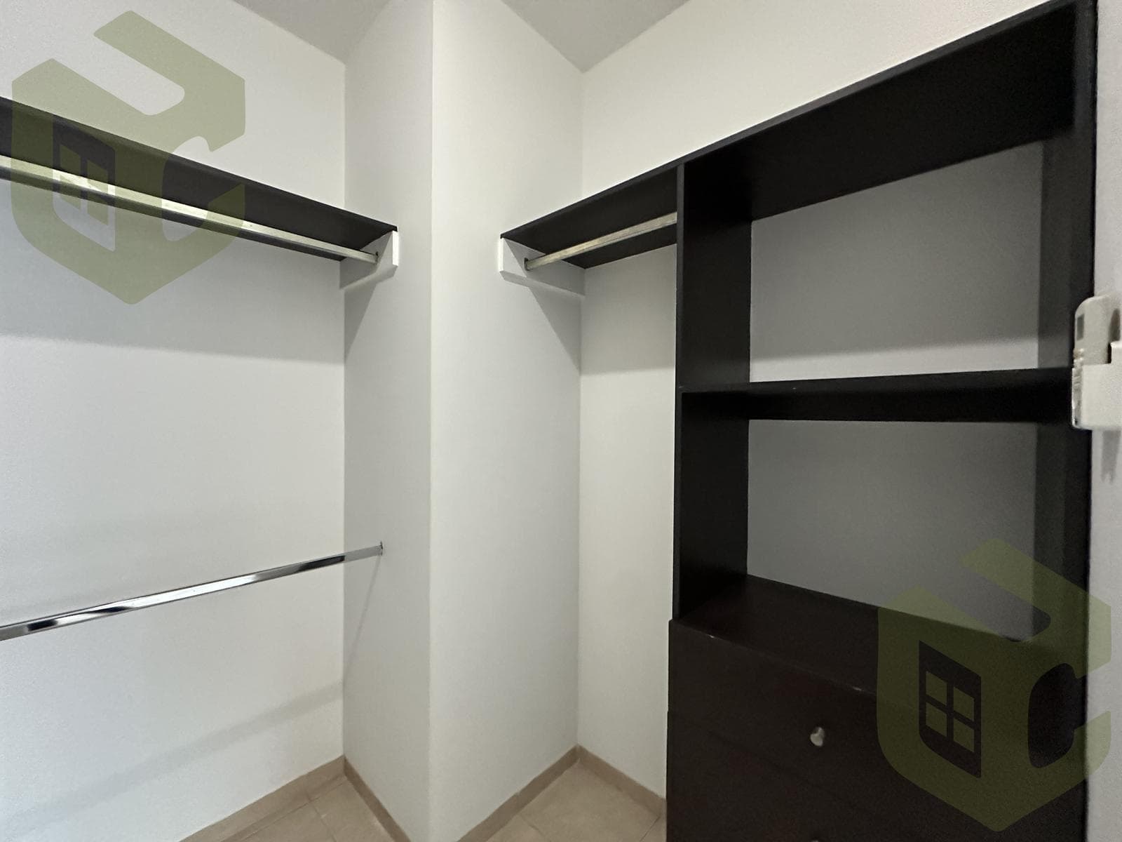 3-BEDROOM HOUSE IN HORIZONTES