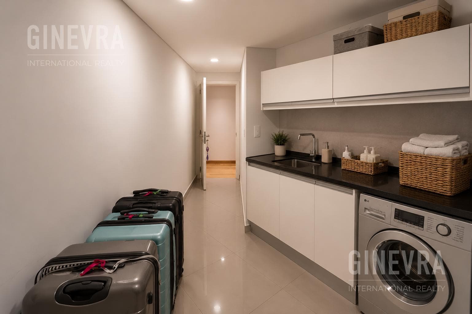 Apartment for Sale, 3-room, Torre Renoir II - Puerto Madero.