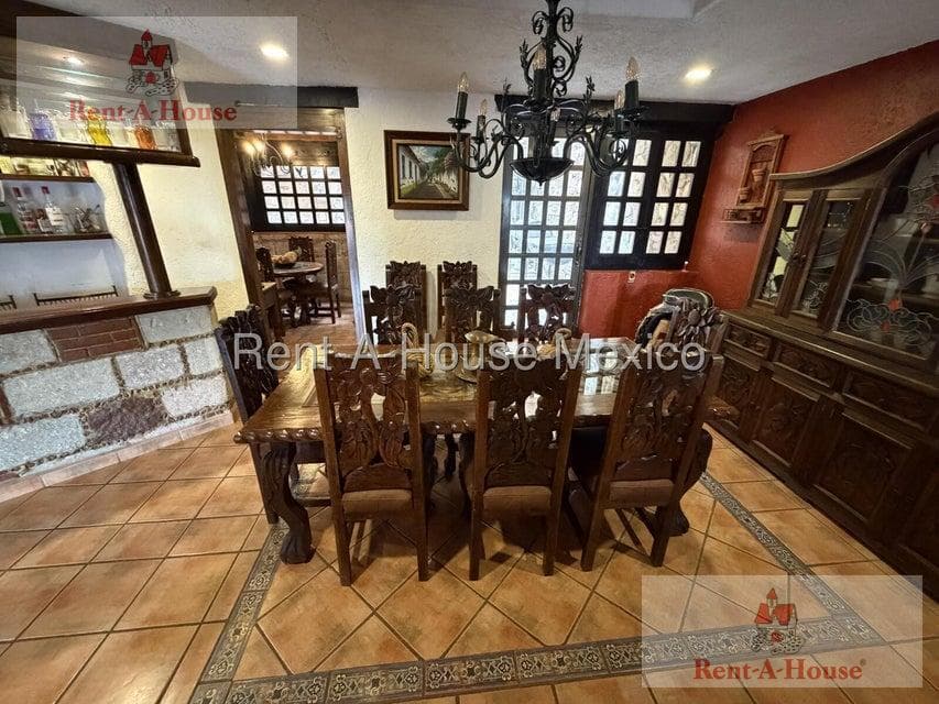 House for Sale in Tlalnepantla de Baz, Cumbres del Valle RT 27-162.