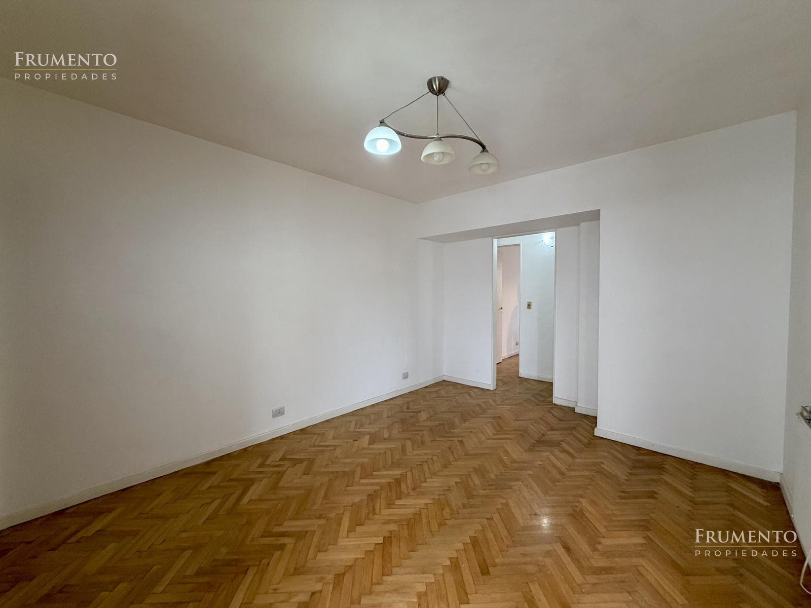 2-room apartment in Florida Mitre/East