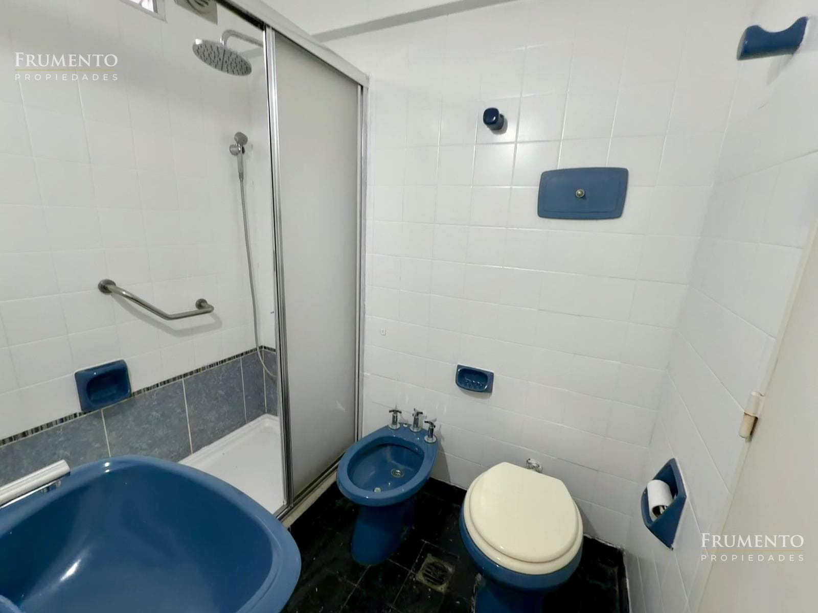 2-room apartment in Florida Mitre/East
