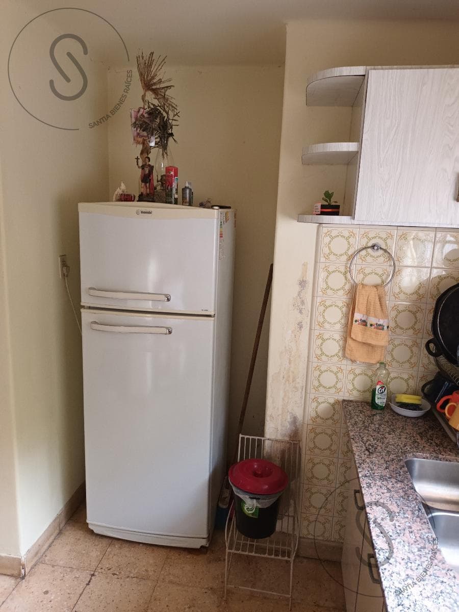 HOUSE FOR SALE - ROSEDAL NEIGHBORHOOD - ROUTE 20 AREA