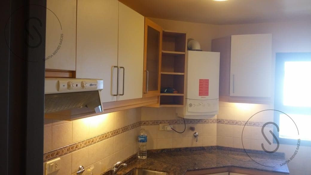Departamento en venta frente a los capuchinos y buen pastor