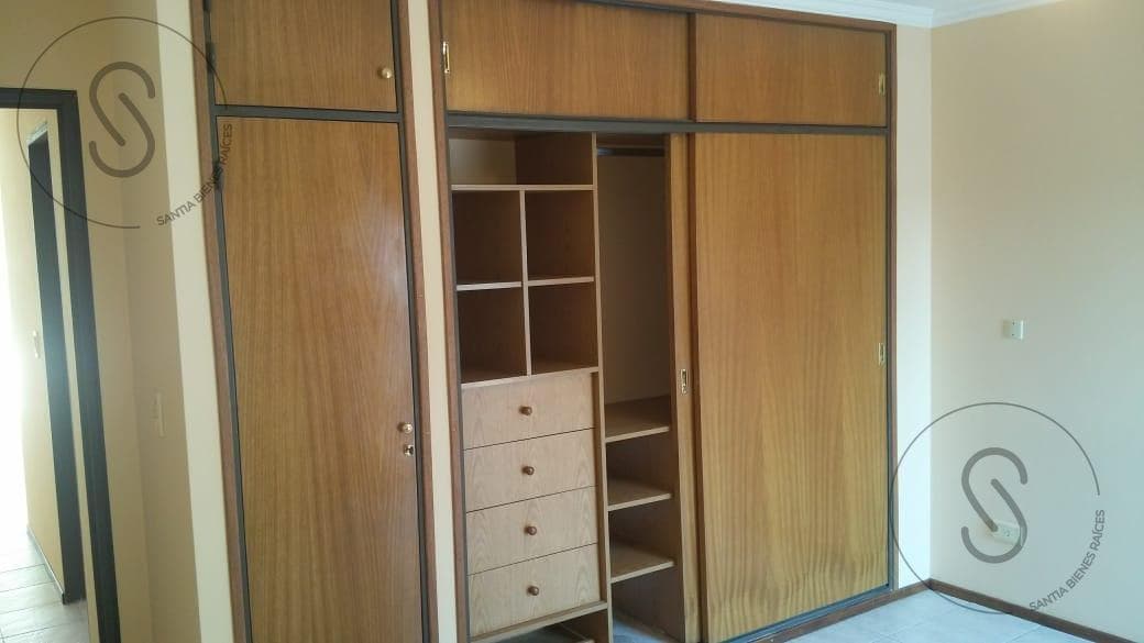 Departamento en venta frente a los capuchinos y buen pastor