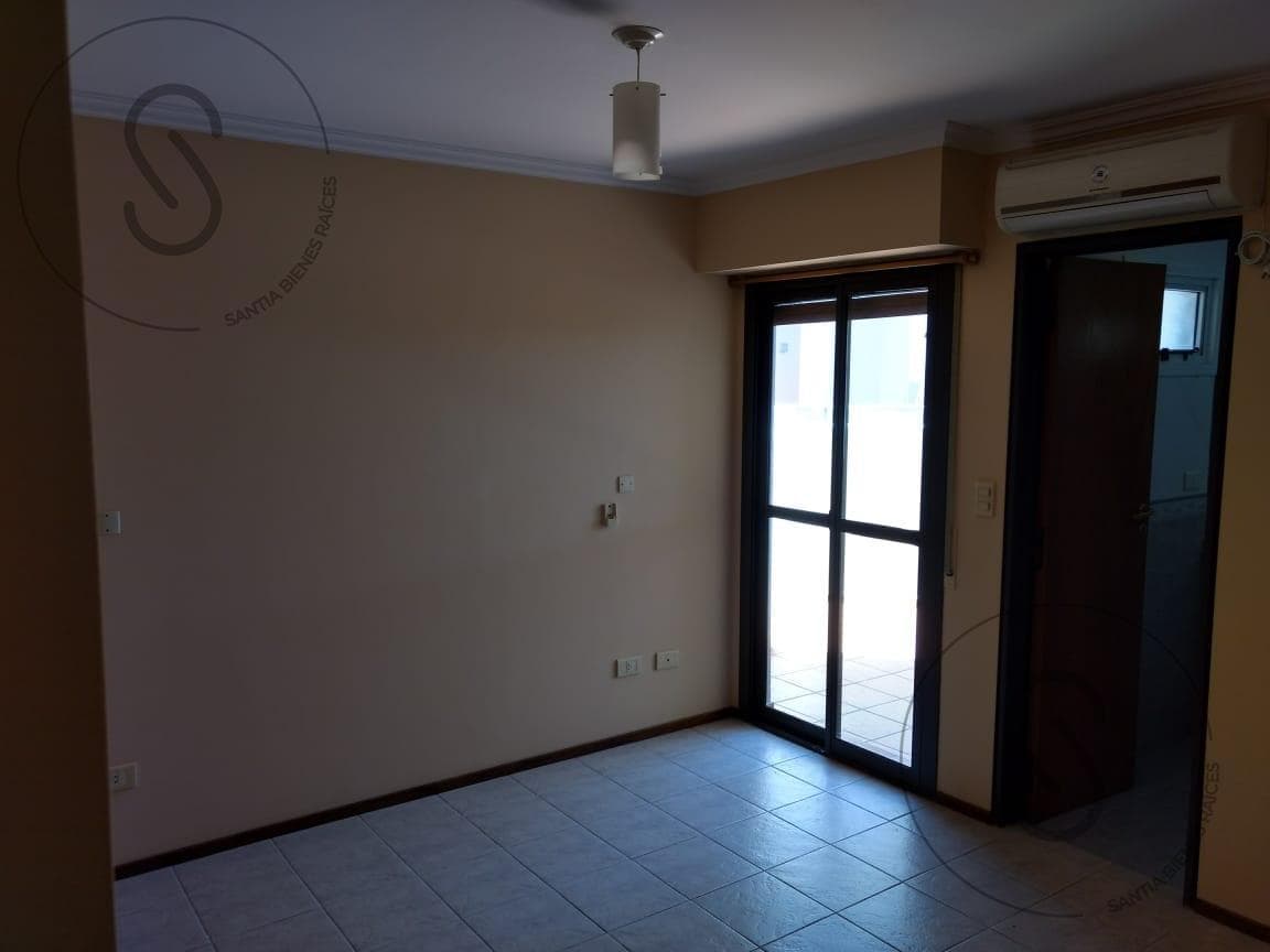Departamento en venta frente a los capuchinos y buen pastor