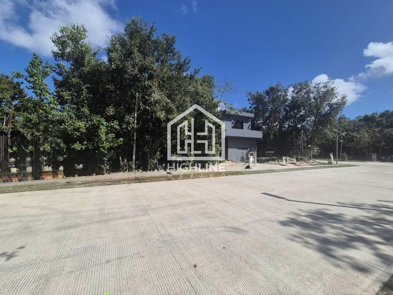 LAND FOR SALE IN CANCÚN, SOUTH ZONE, APPRECIATION POTENTIAL, RESIDENTIAL AREA