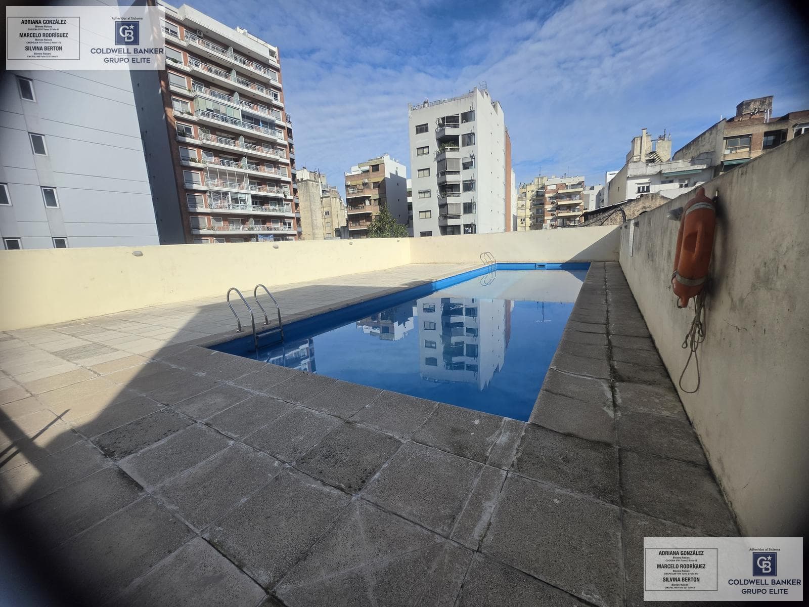 2-room apartment for rent with balcony, garage, and amenities in Caballito