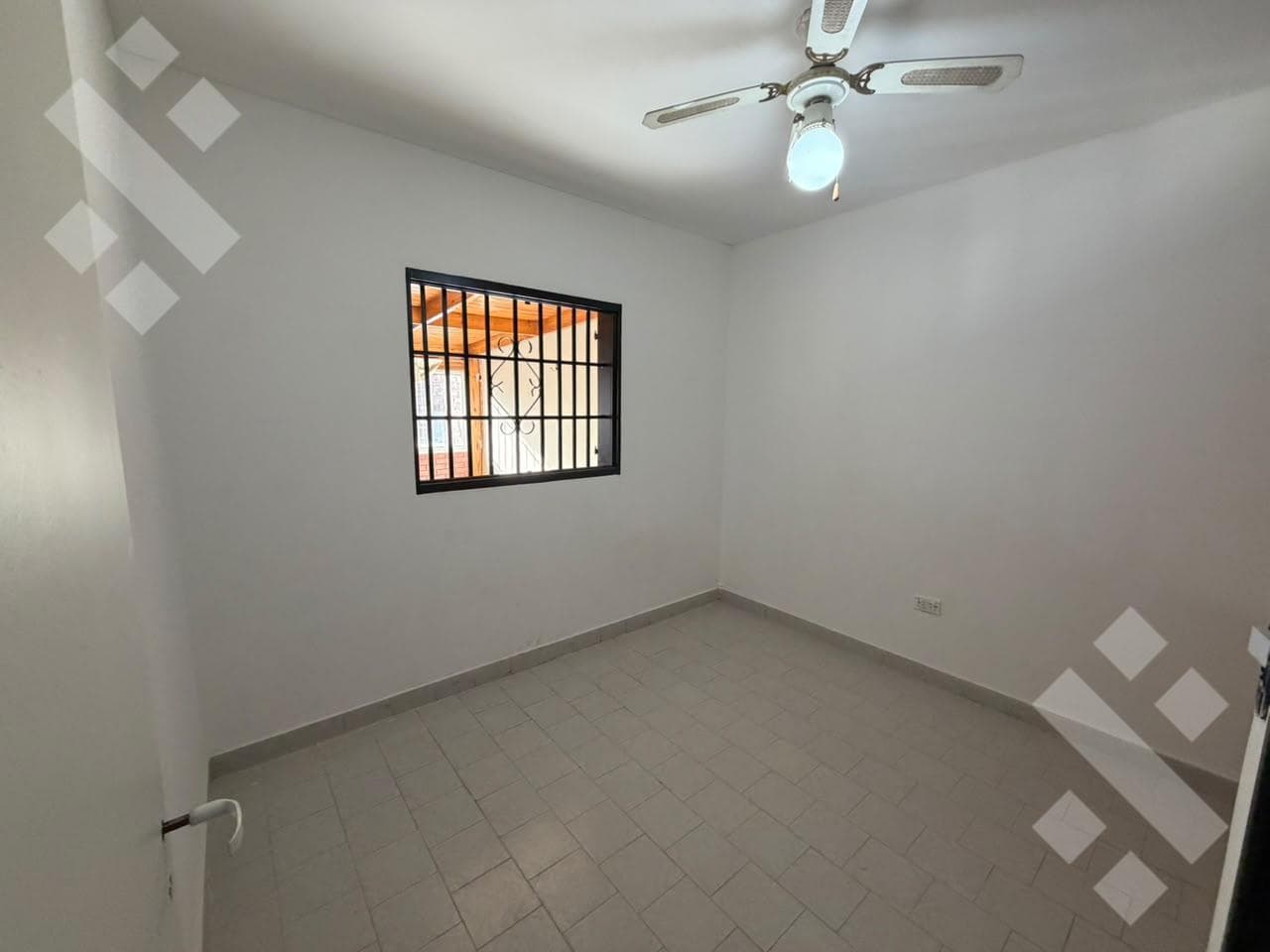 3-BEDROOM HOUSE FOR SALE - CONFLUENCIA URBANA