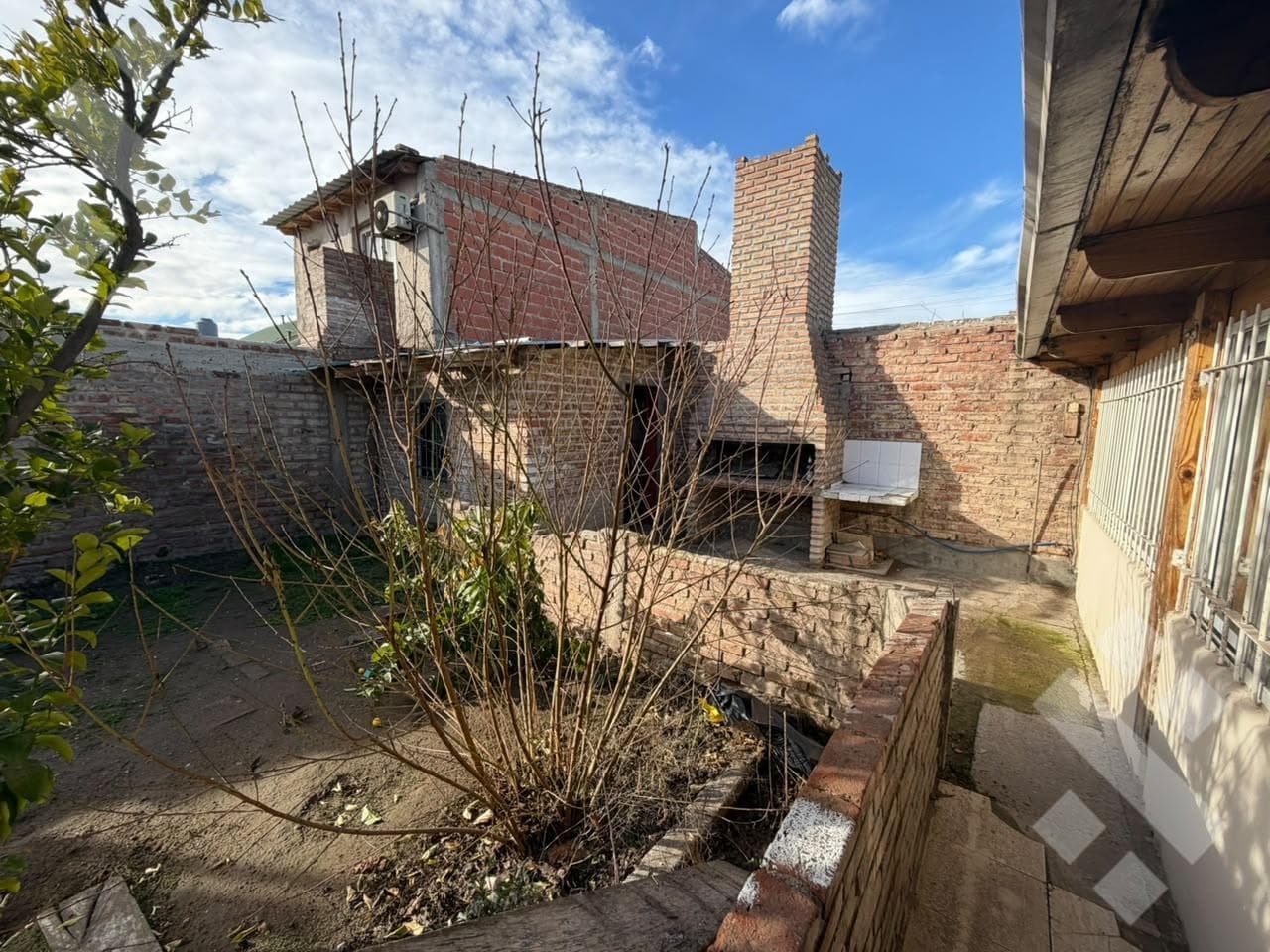 3-BEDROOM HOUSE FOR SALE - CONFLUENCIA URBANA