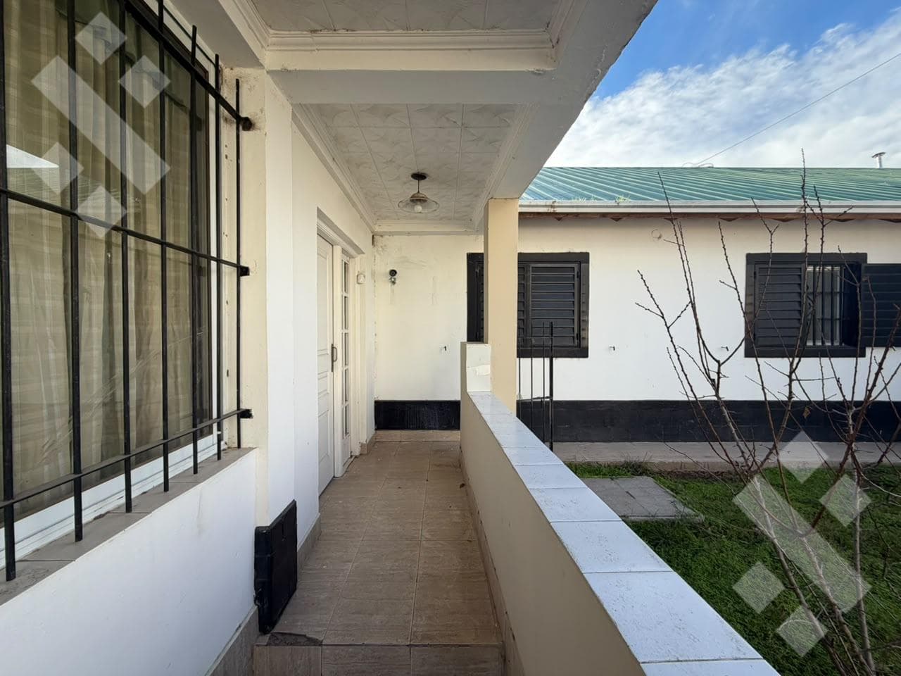 3-BEDROOM HOUSE FOR SALE - CONFLUENCIA URBANA