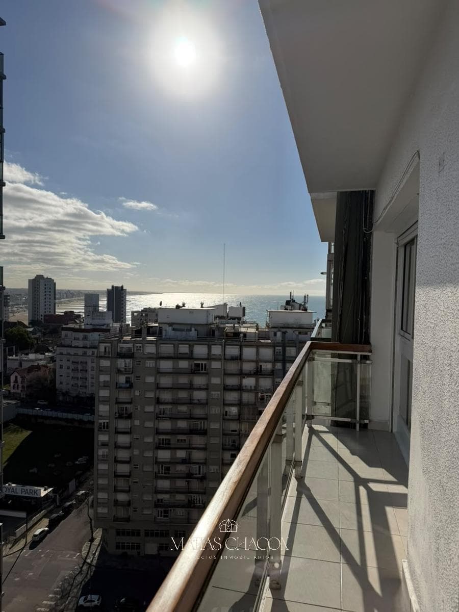 2-Room Apartment with Garage in Punta Iglesia