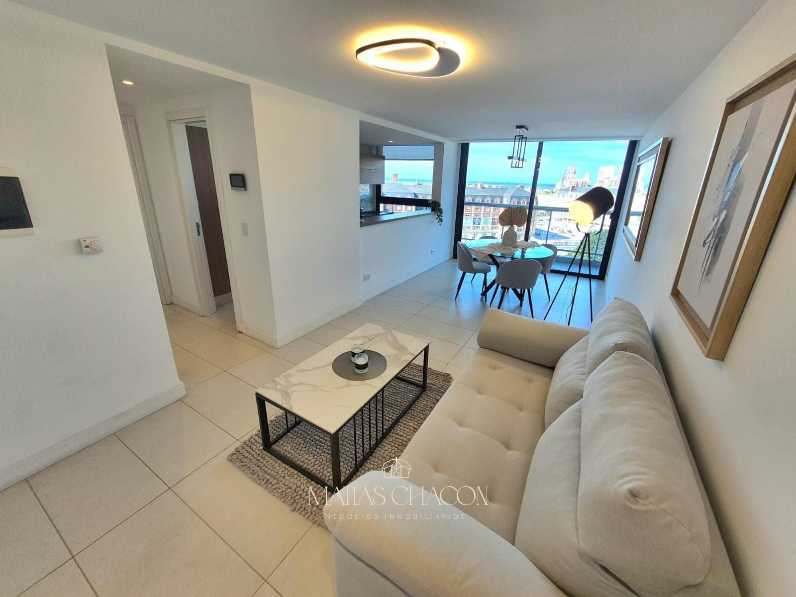 2-room apartment with unobstructed views of the ocean and Plaza Colón in the NOVECCENTO BUILDING