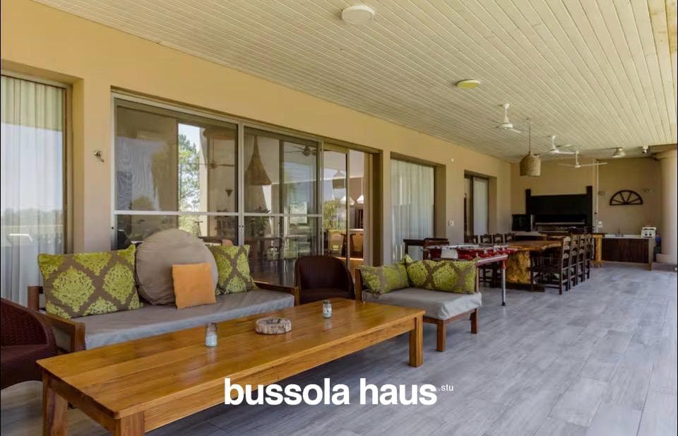 Country House in Chacras del Paraná