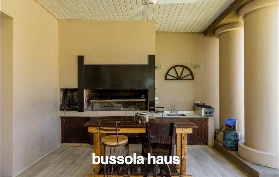Country House in Chacras del Paraná