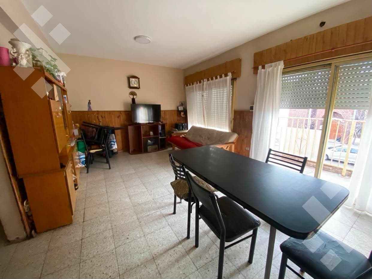 FOR SALE | 3-Bedroom Apartment with 2 Commercial Spaces and a Storage Unit – Villa Farrel, Neuquén City