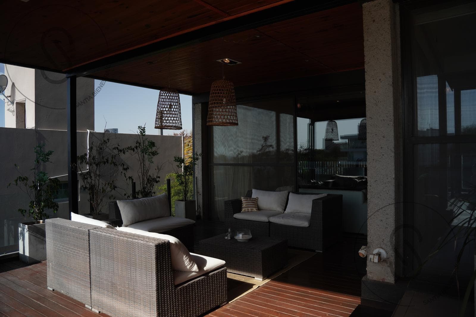 HOUSE FOR SALE IN LA RUFINA: 4 BEDROOMS, SWIMMING POOL