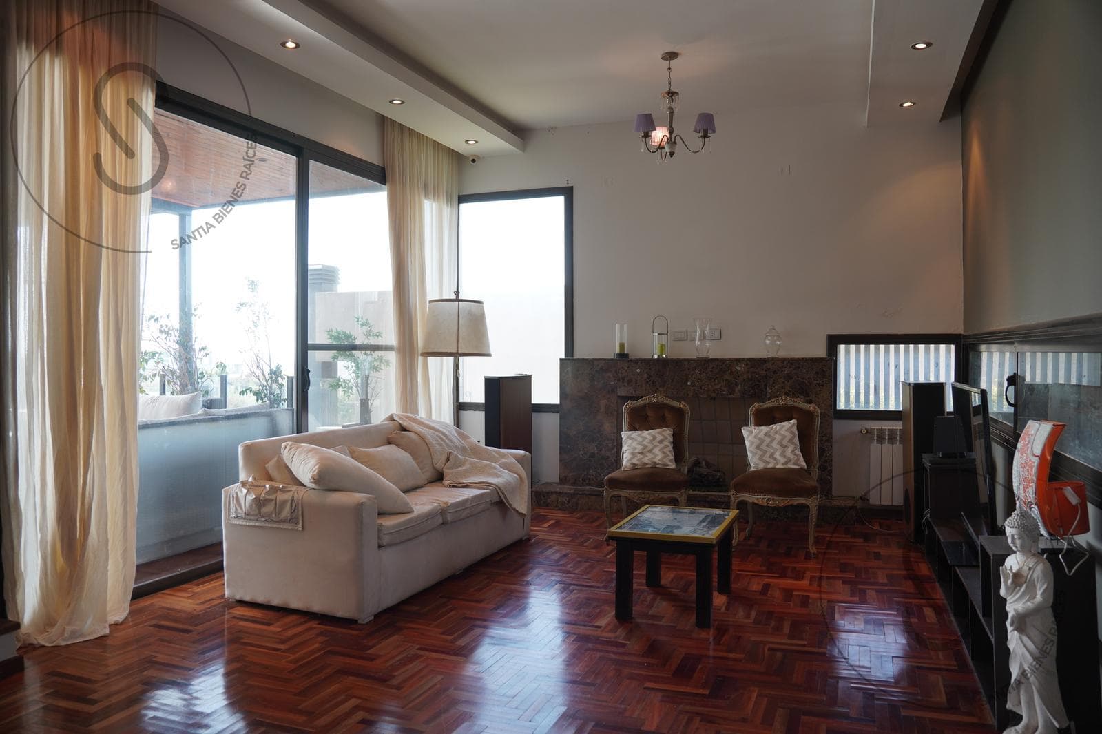 HOUSE FOR SALE IN LA RUFINA: 4 BEDROOMS, SWIMMING POOL
