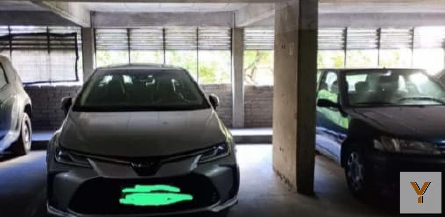 Garage for Sale - - 16 meters - Recoleta