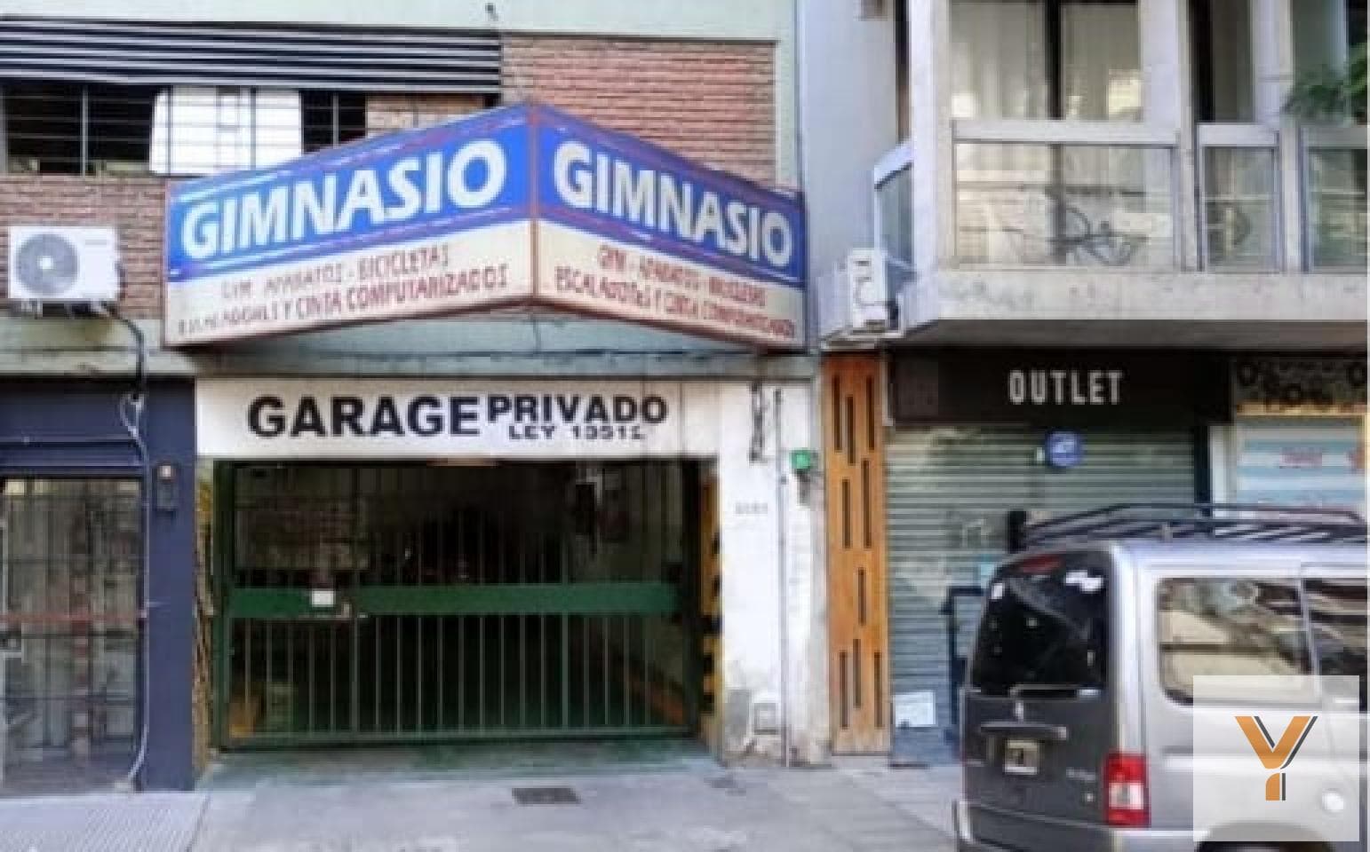 Garage for Sale - - 16 meters - Recoleta