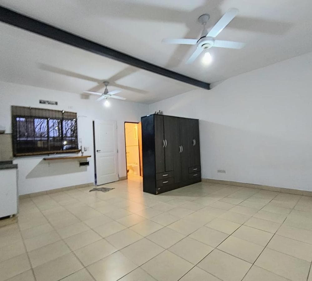 10-Bedroom Apartments for Sale with Rental Income in Paso del Rey