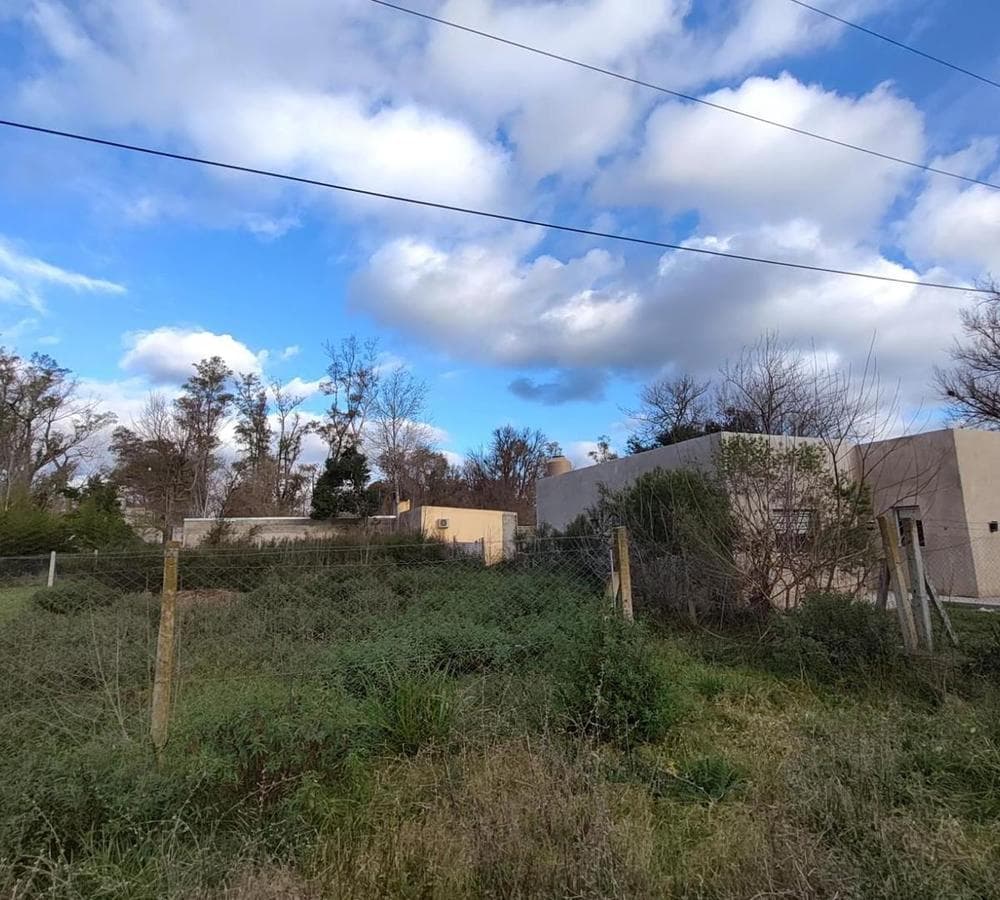 LAND FOR SALE IN THE VALLE VERDE NEIGHBORHOOD, LUJÁN