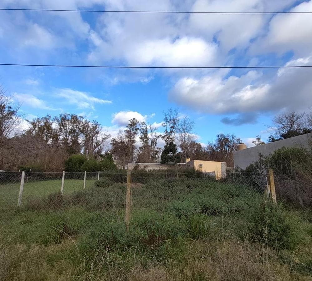 LAND FOR SALE IN THE VALLE VERDE NEIGHBORHOOD, LUJÁN