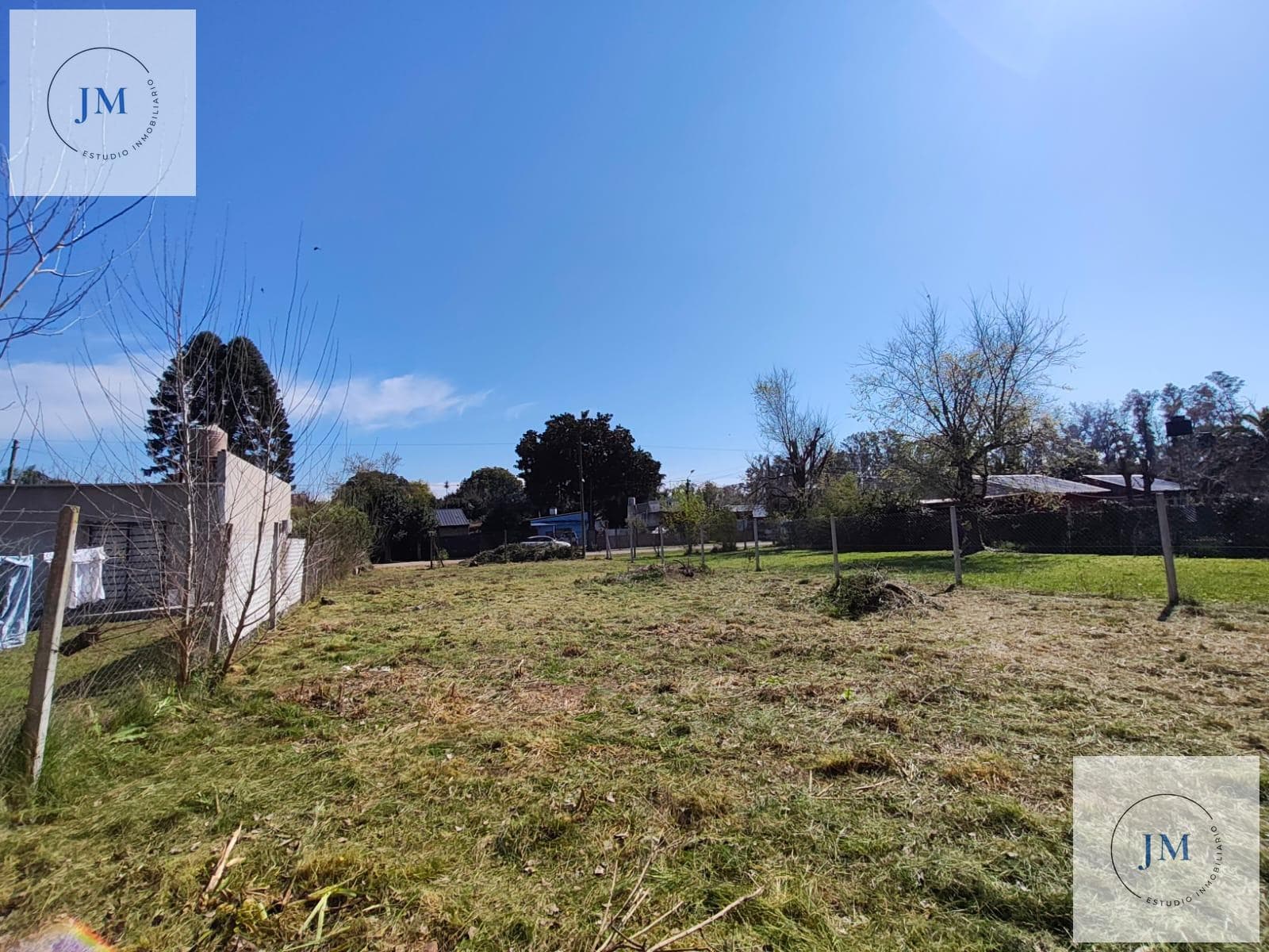 PROPERTY FOR SALE IN THE VALLE VERDE NEIGHBORHOOD, LUJÁN