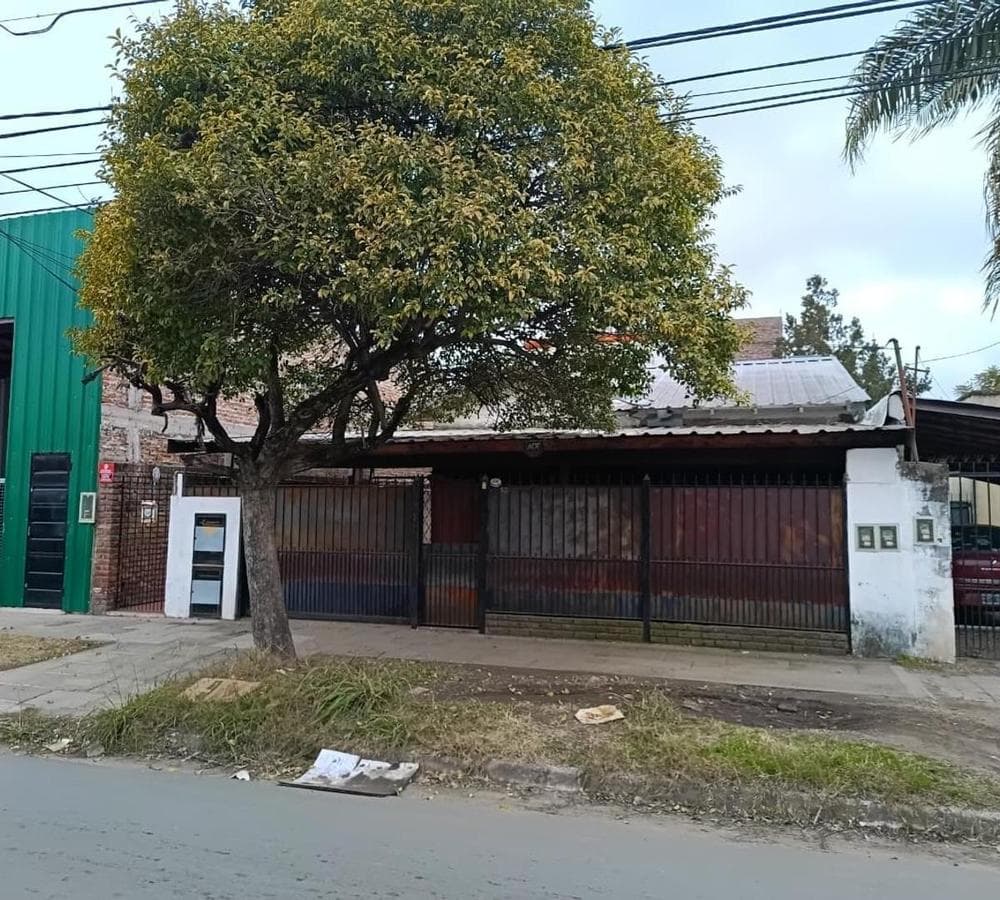 House in Paso del Rey—Excellent Location