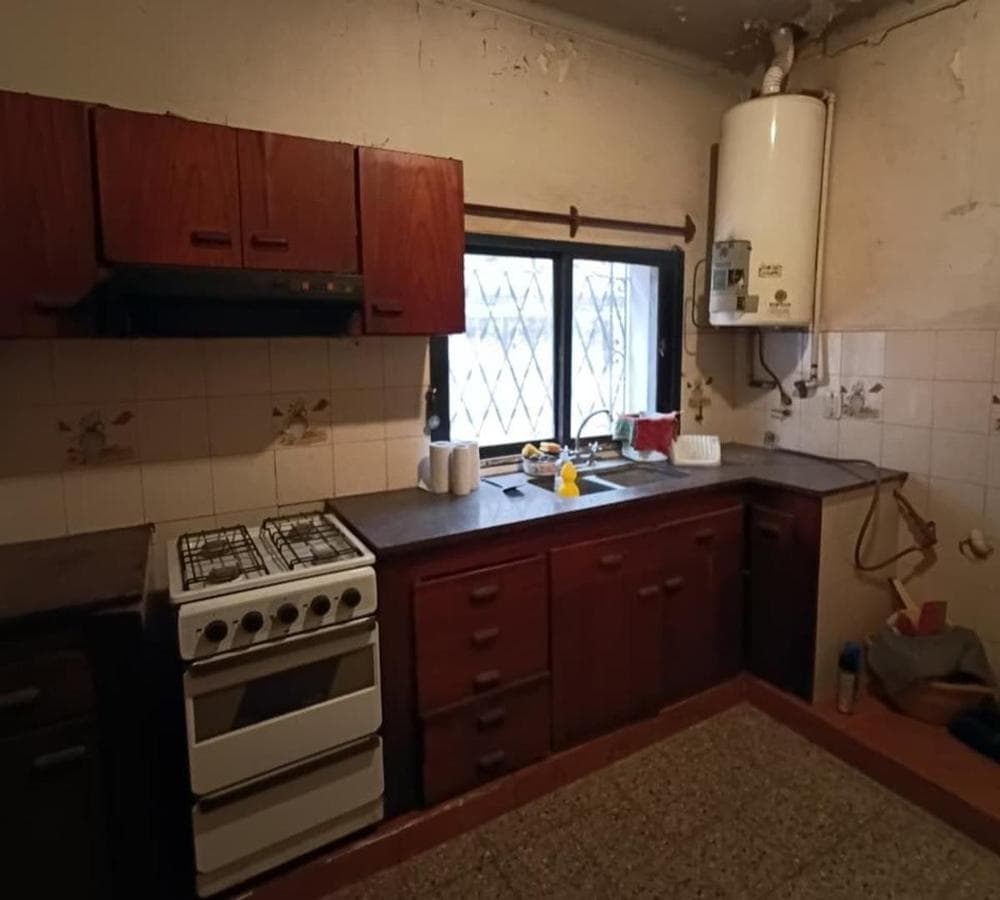 House in Paso del Rey—Excellent Location