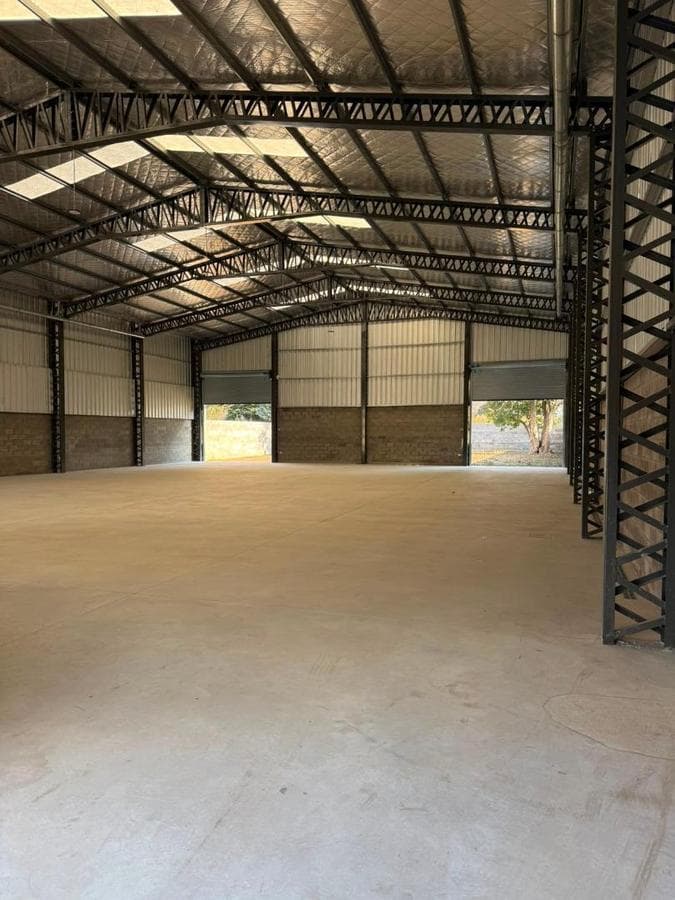 WAREHOUSE FOR RENT IN LUJÁN