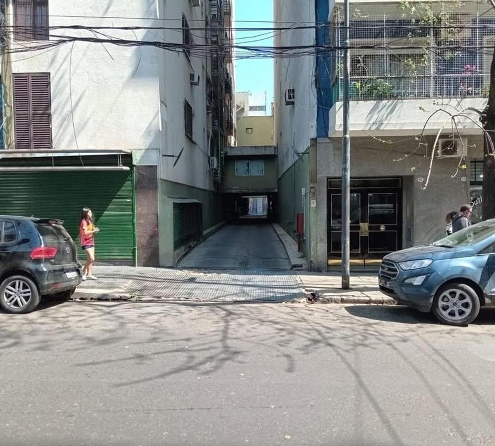 Balvanera Covered Garage