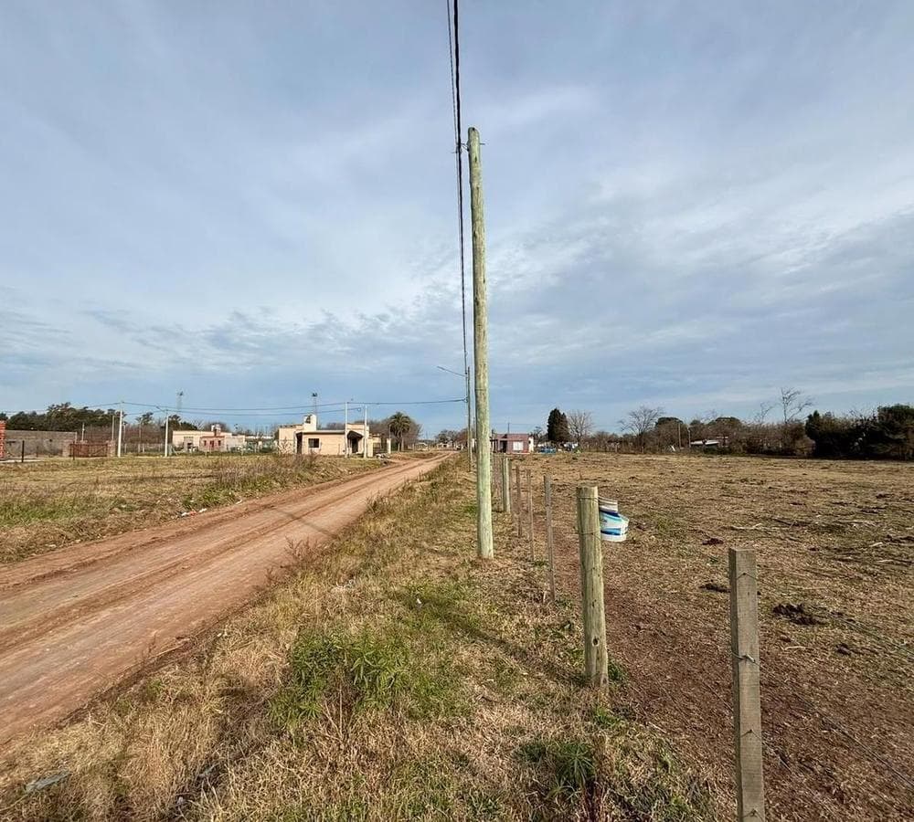 LOTS FOR SALE | Excellent location.