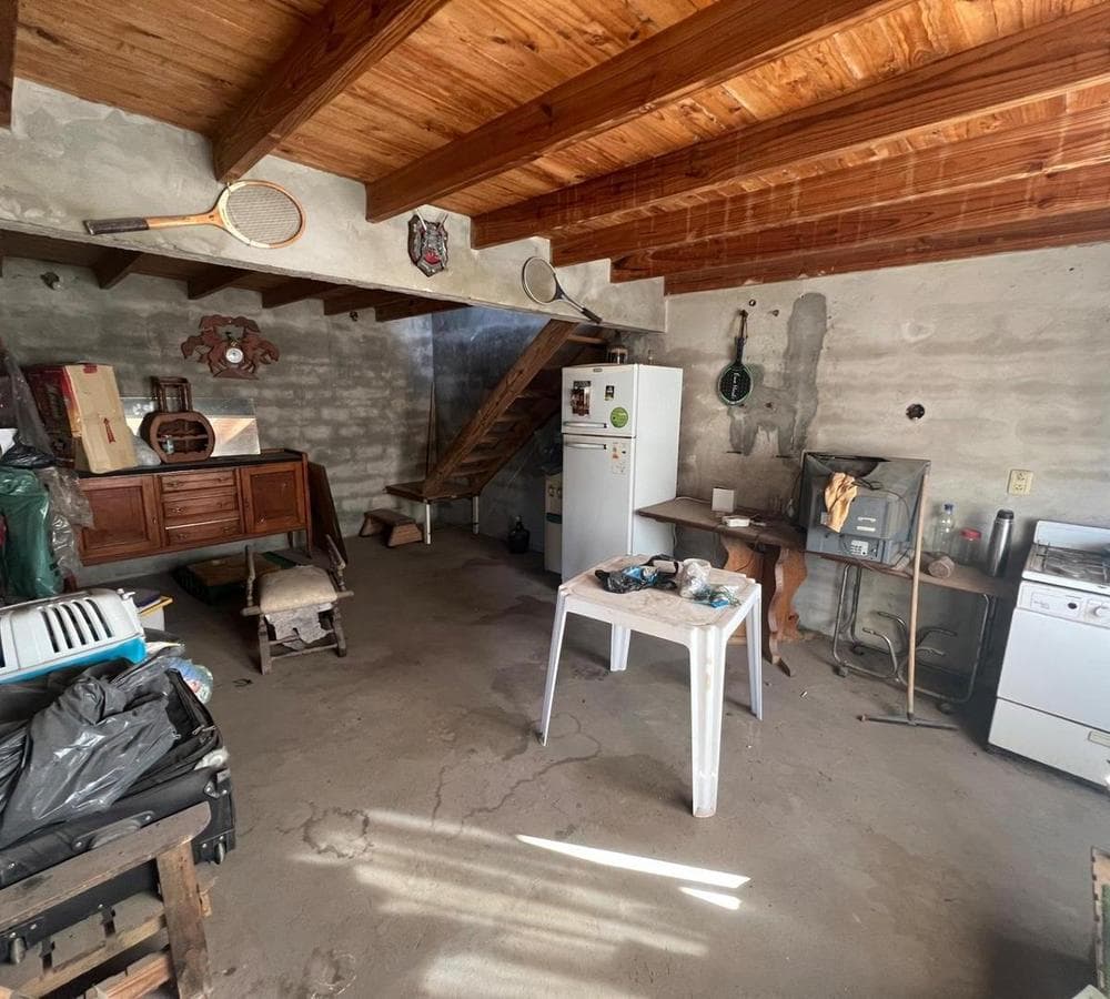 Multifamily Home Plus Commercial Space in Moreno Trujui