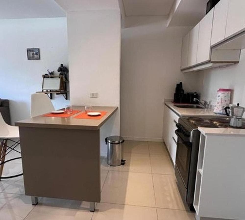 APARTMENT FOR SALE IN MORENO CENTRO: 2 ROOMS WITH GARAGE
