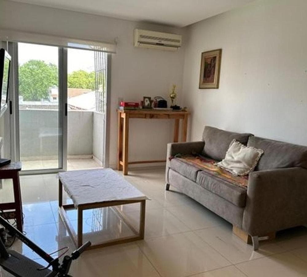 APARTMENT FOR SALE IN MORENO CENTRO: 2 ROOMS WITH GARAGE