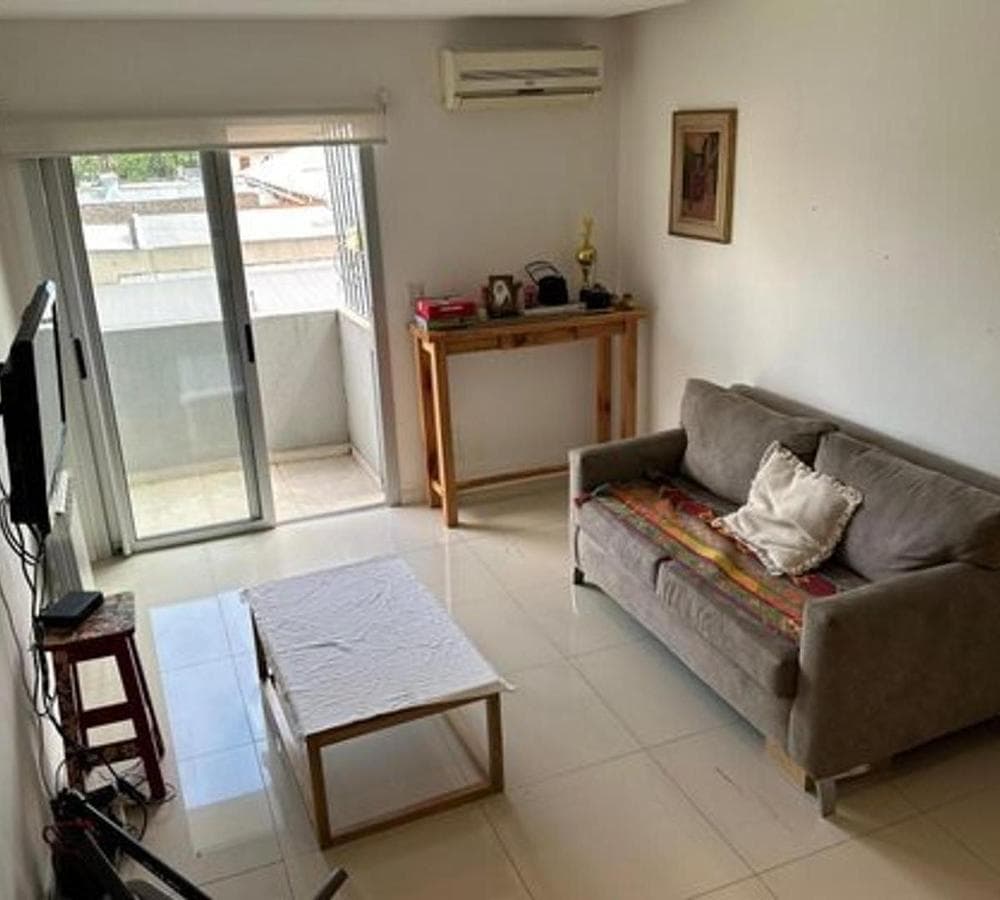 APARTMENT FOR SALE IN MORENO CENTRO: 2 ROOMS WITH GARAGE