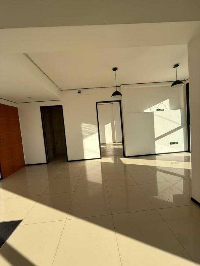 APARTMENT FOR SALE IN MORENO CENTRO, 3 ROOMS