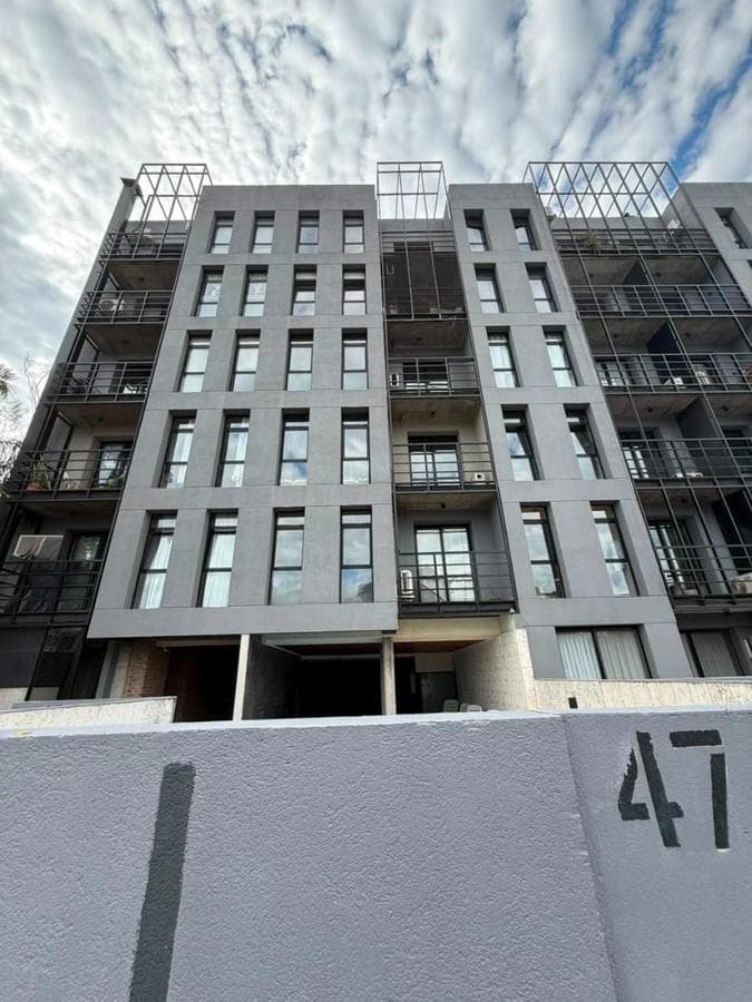 2-ROOM APARTMENT FOR SALE IN MORENO CENTRO