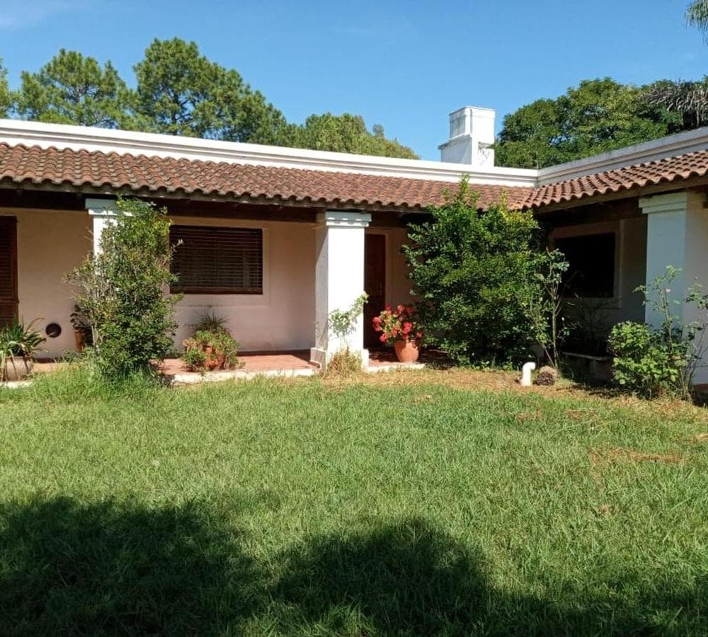 Country House for Sale
