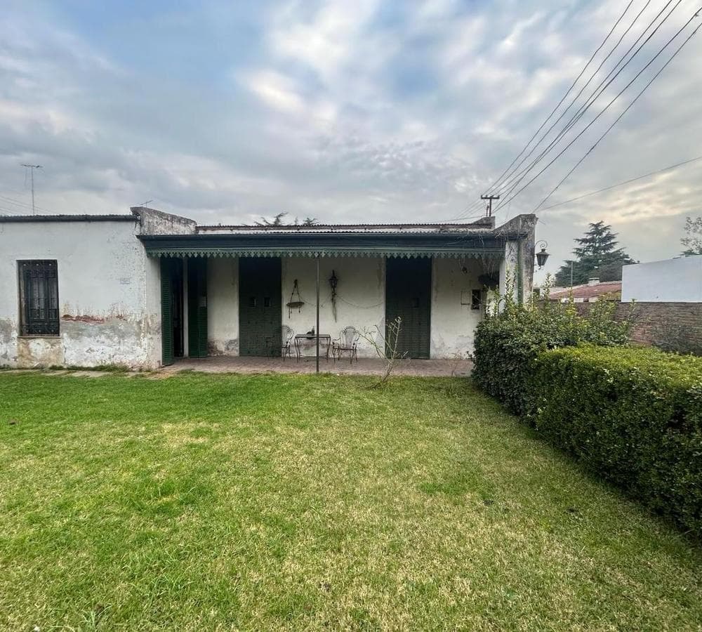 HOUSE FOR SALE