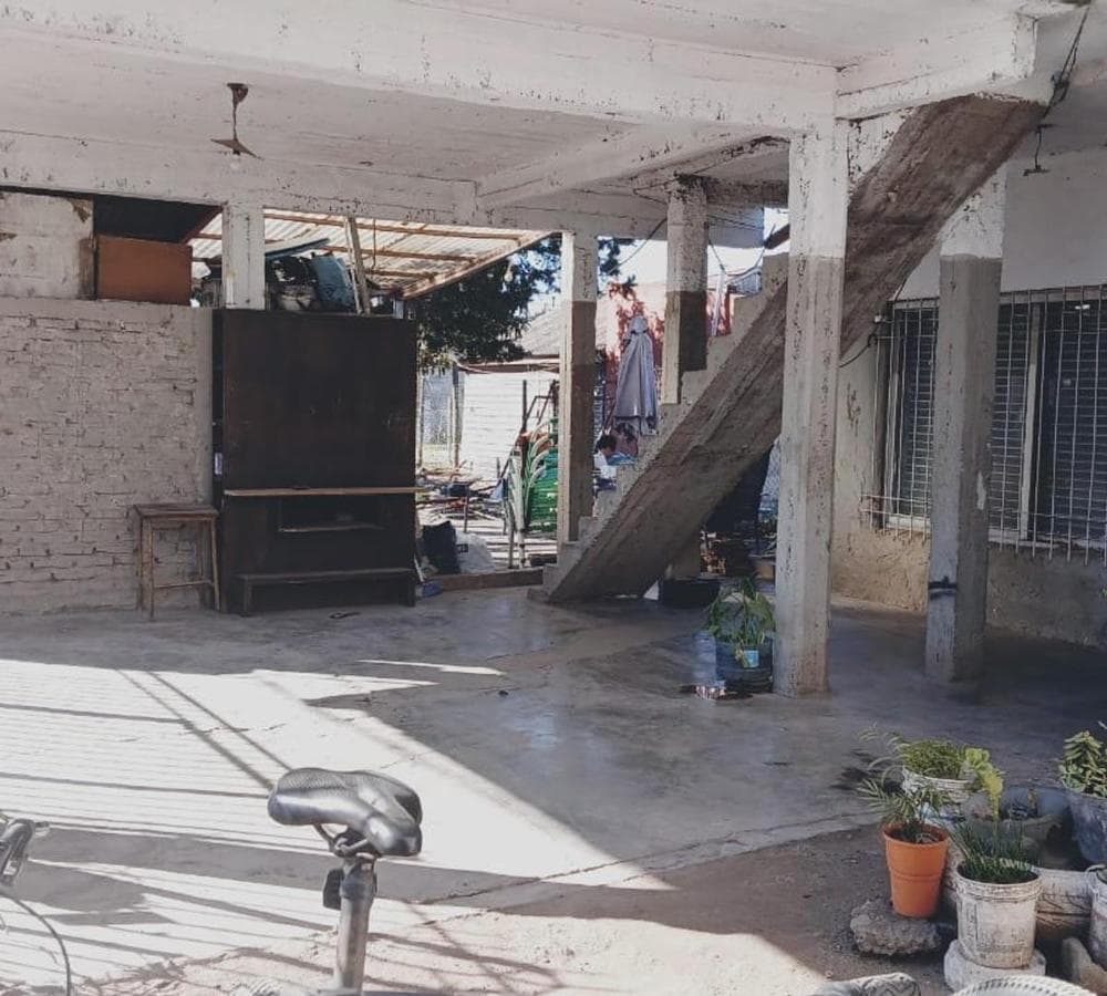 CASA TIPO AMERICANA DE 5 AMBIENTES