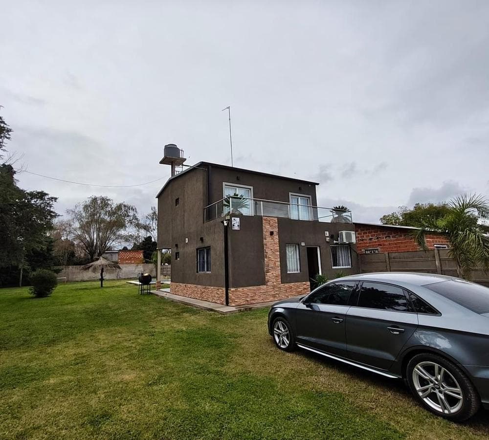 5-BEDROOM HOUSE FOR SALE IN SOLARES DEL OESTE, GRAL. RODRIGUEZ