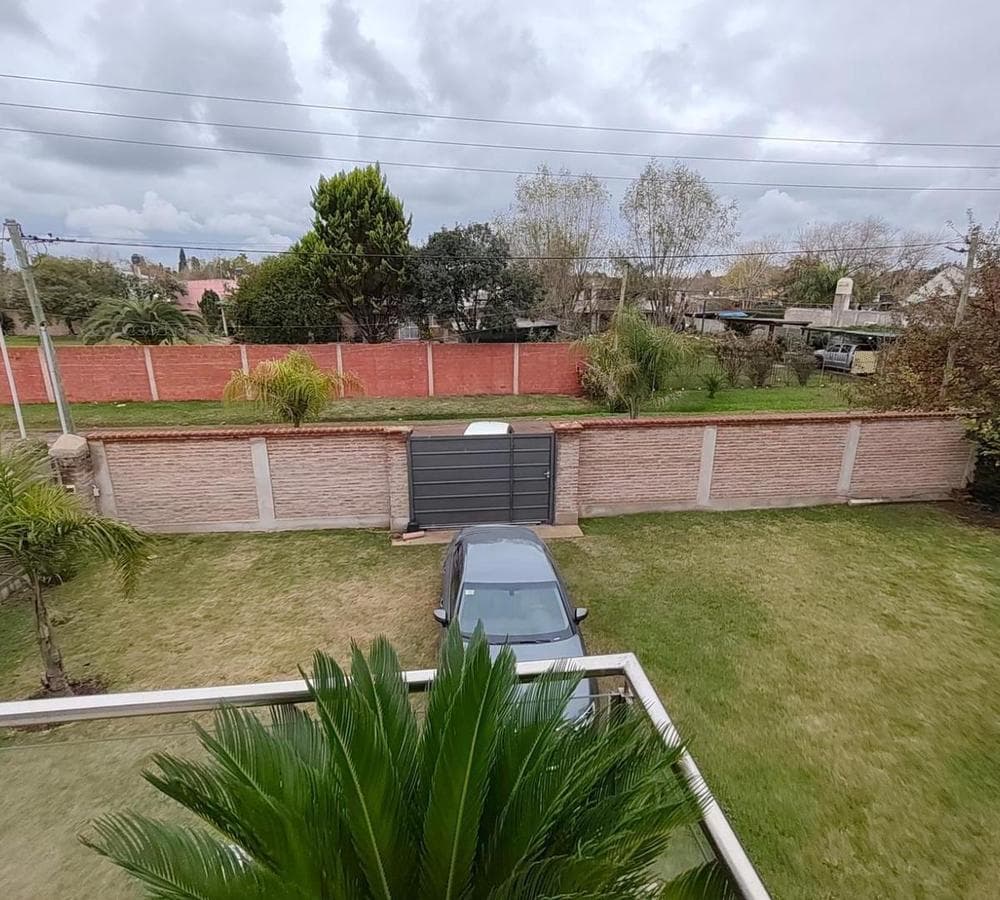 5-BEDROOM HOUSE FOR SALE IN SOLARES DEL OESTE, GRAL. RODRIGUEZ
