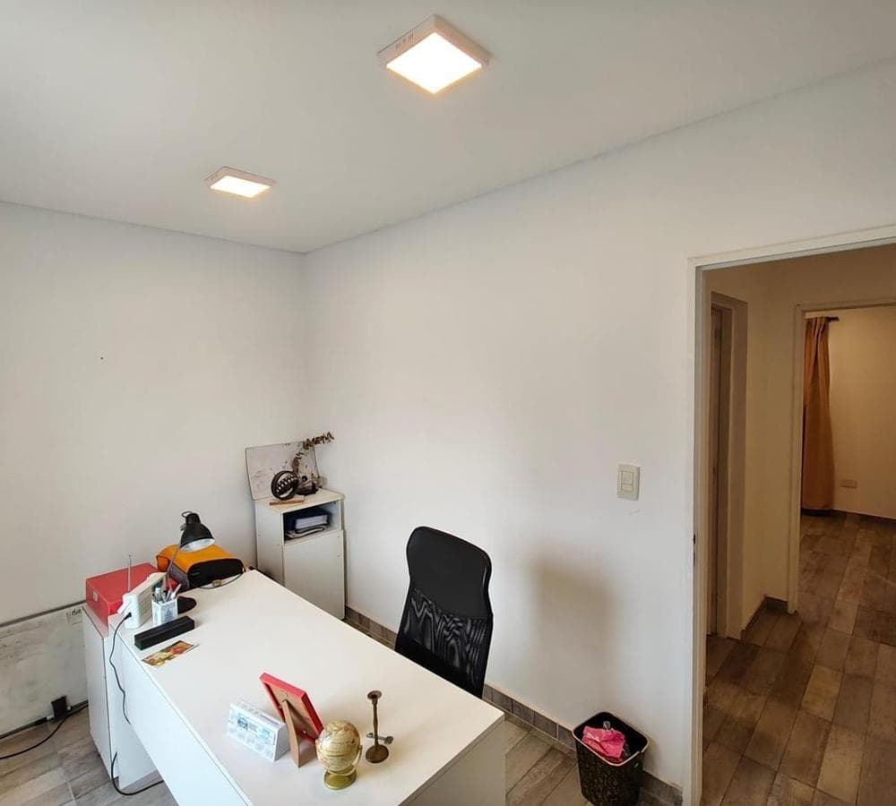 5-BEDROOM HOUSE FOR SALE IN SOLARES DEL OESTE, GRAL. RODRIGUEZ