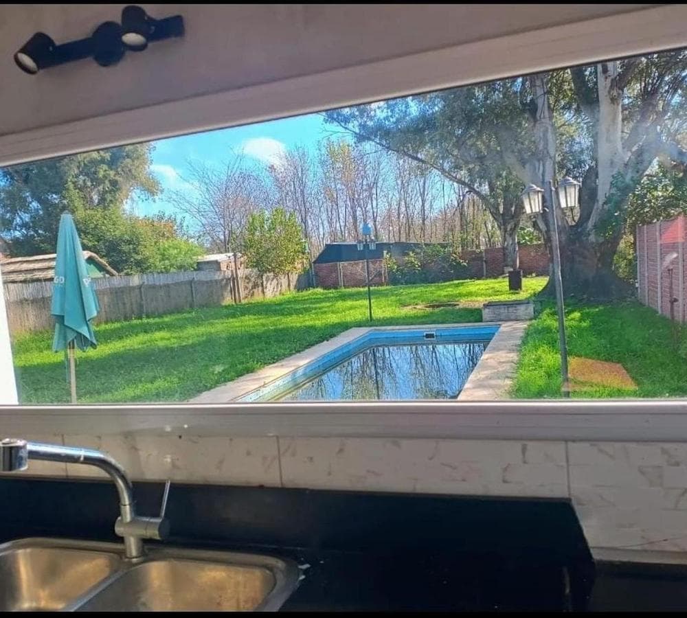 For Sale: House with Pool, 4 Bedrooms, 2 Bathrooms, General Rodriguez