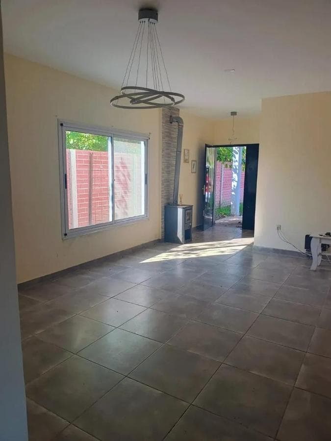 For Sale: House with Pool, 4 Bedrooms, 2 Bathrooms, General Rodriguez