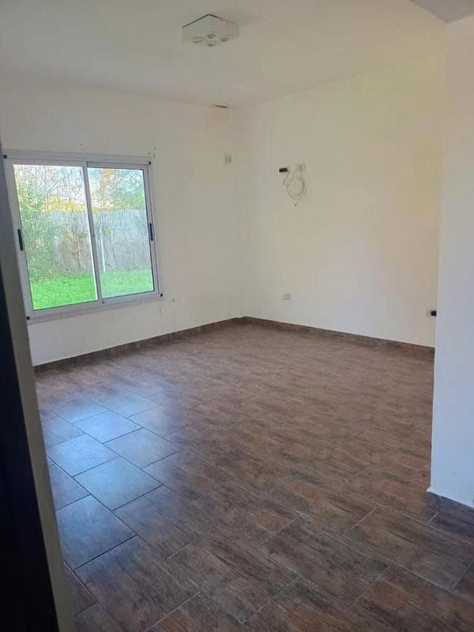 For Sale: House with Pool, 4 Bedrooms, 2 Bathrooms, General Rodriguez