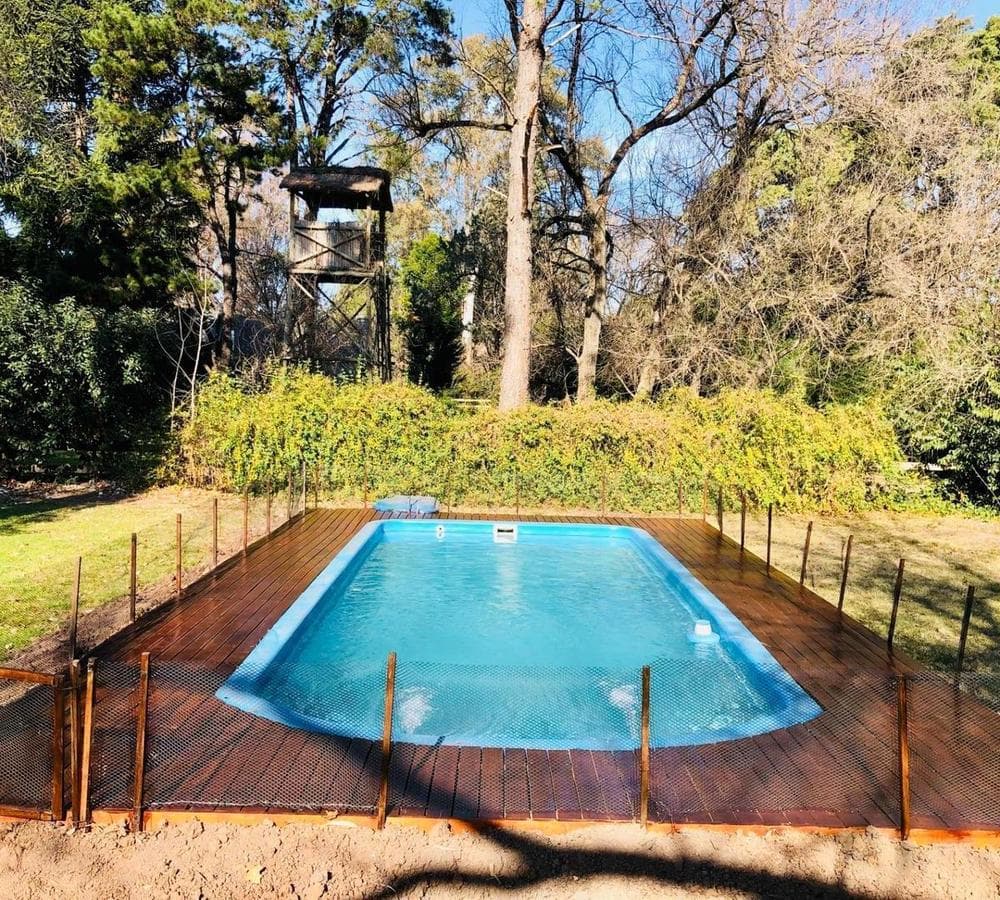 House for sale in Lomas de San Francisco, 1,500 m² lot.