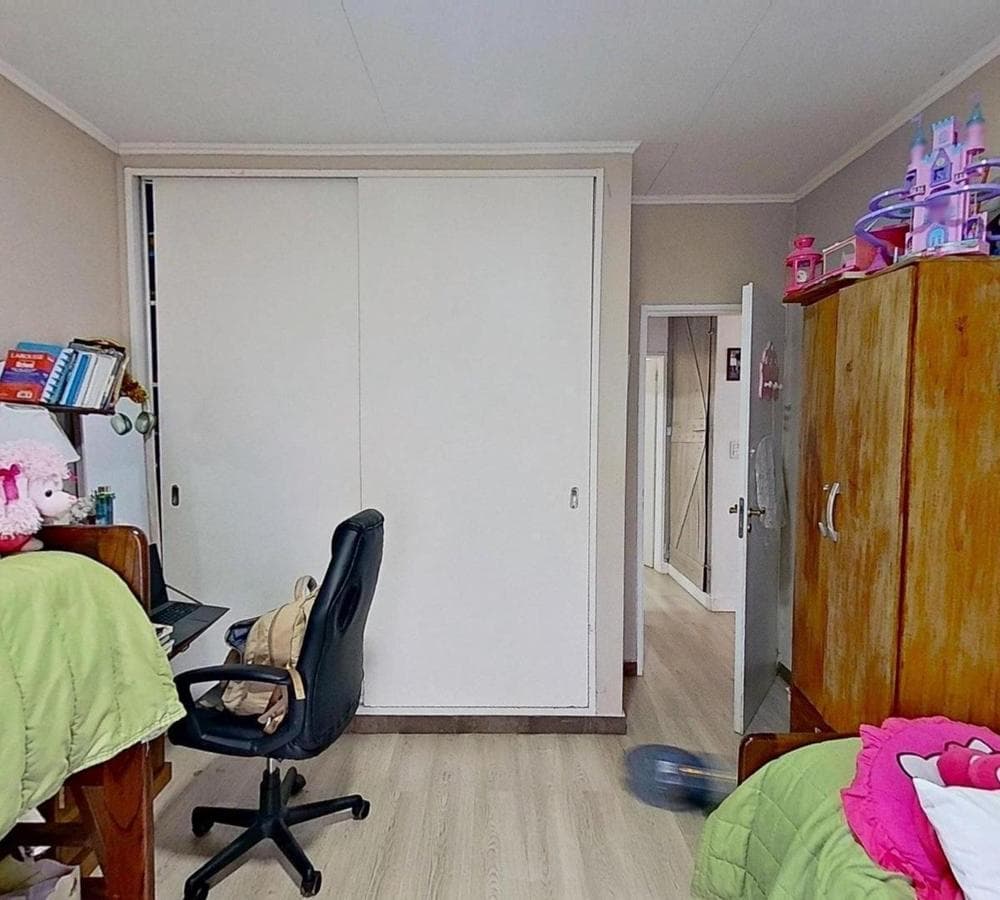 House for sale in Lomas de San Francisco, 1,500 m² lot.