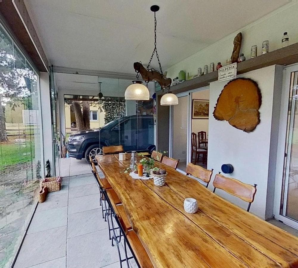 House for sale in Lomas de San Francisco, 1,500 m² lot.